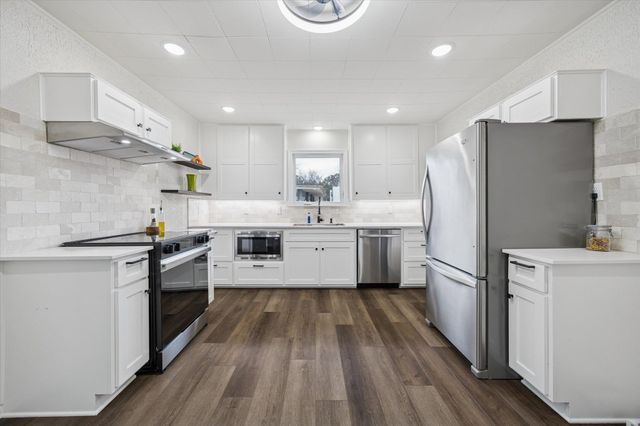210 Fallwell ST, Liberty Hill, TX 78642