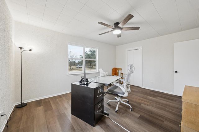 210 Fallwell ST, Liberty Hill, TX 78642