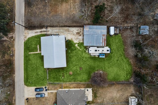210 Fallwell ST, Liberty Hill, TX 78642