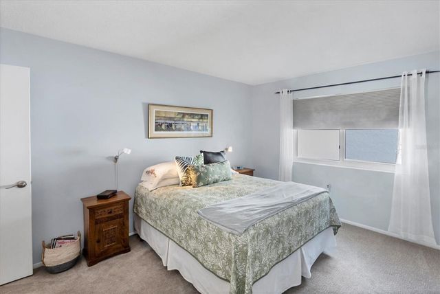 1521 LAKESIDE WAY 149, Sarasota, FL 34232