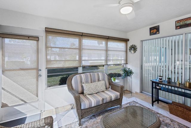 1521 LAKESIDE WAY 149, Sarasota, FL 34232