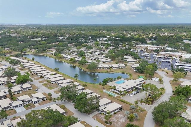 1521 LAKESIDE WAY 149, Sarasota, FL 34232