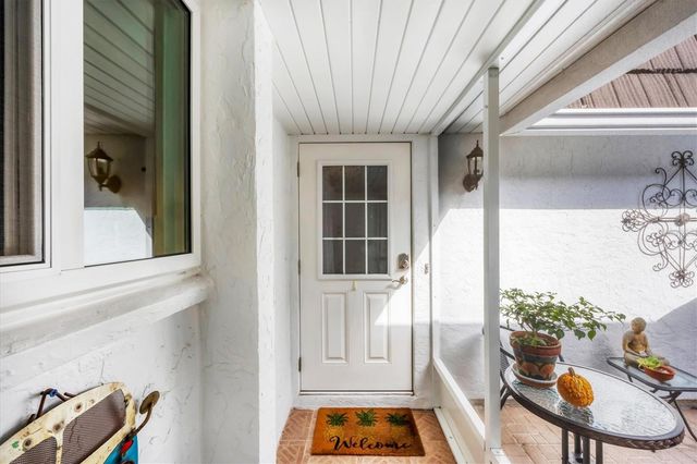 1521 LAKESIDE WAY 149, Sarasota, FL 34232