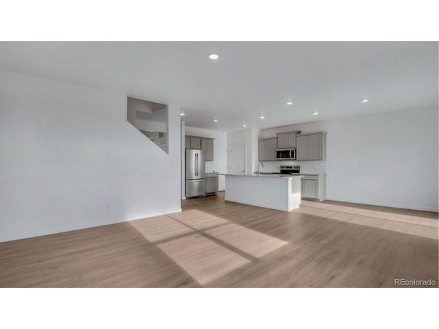 43088 Ganton Club St, Elizabeth, CO 80107