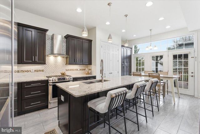 16216 RADBURN ST, Woodbridge, VA 22191