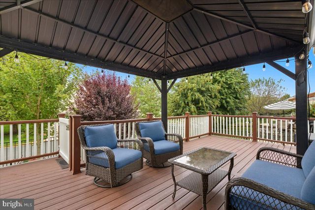 16216 RADBURN ST, Woodbridge, VA 22191