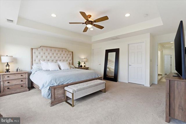 16216 RADBURN ST, Woodbridge, VA 22191