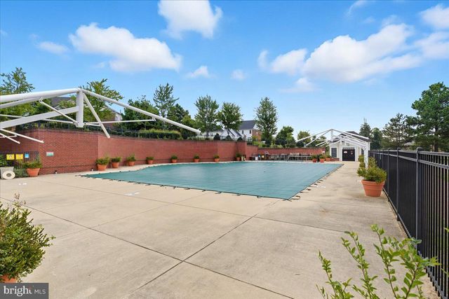 16216 RADBURN ST, Woodbridge, VA 22191
