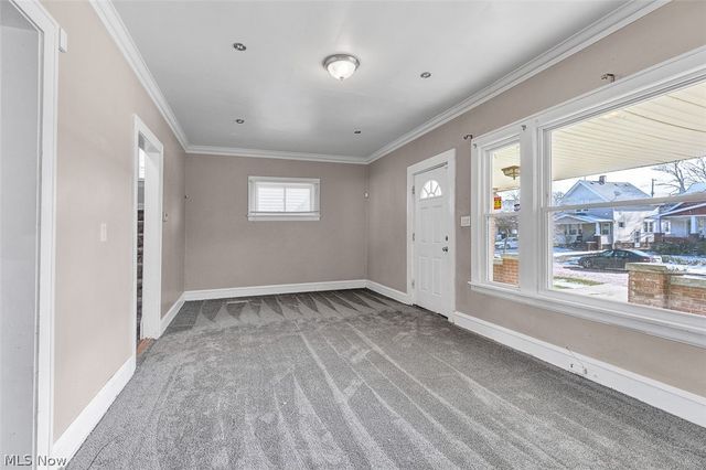 13801 Othello Avenue, Cleveland, OH 44110