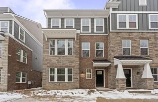 42846 Atwood Avenue, Novi, MI 48375