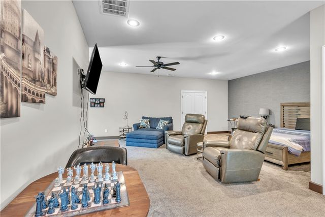 1967 S Pianalto Road, Tontitown, AR 72762