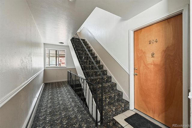 909 S Pearl Street 204, Denver, CO 80209