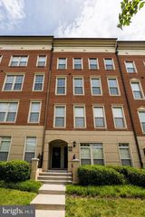 7931 CRESCENT PARK DR, Gainesville, VA 20155