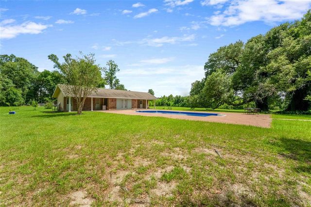 1012 Rigmaiden Cemetery Road, Dequincy, LA 70633