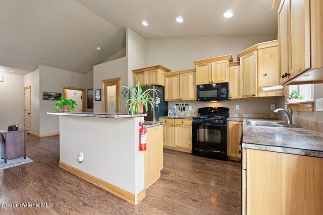 3622 E Galway CIR, Post Falls, ID 83854
