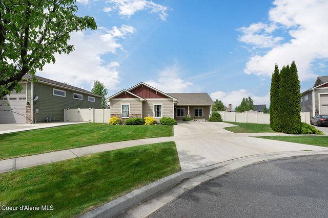 3622 E Galway CIR, Post Falls, ID 83854