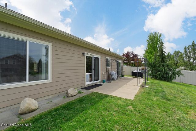 3622 E Galway CIR, Post Falls, ID 83854
