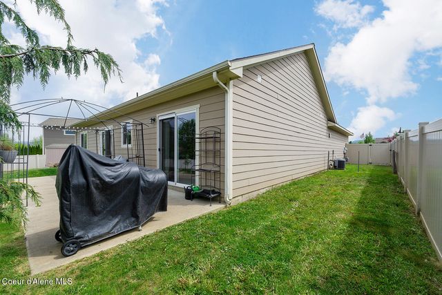 3622 E Galway CIR, Post Falls, ID 83854