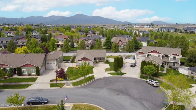 3622 E Galway CIR, Post Falls, ID 83854