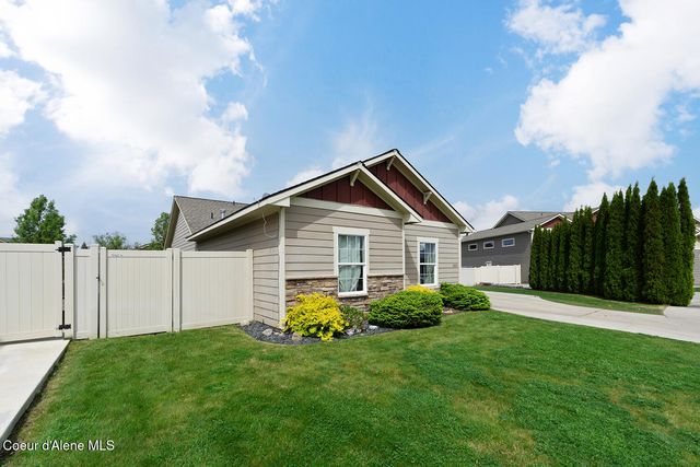 3622 E Galway CIR, Post Falls, ID 83854