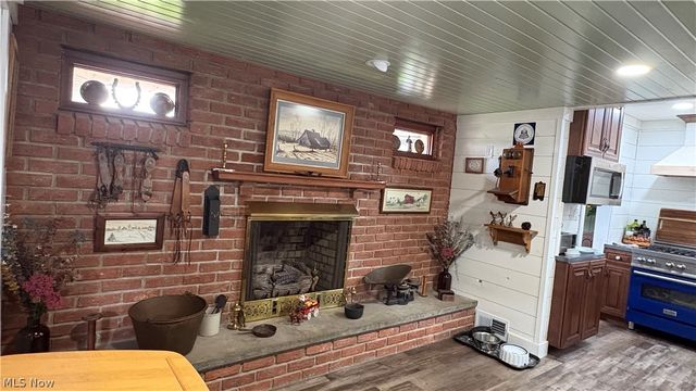 1213 Oakwood Street, East Liverpool, OH 43920