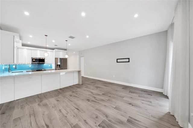 11448 SW 151 st Path, Miami, FL 33196