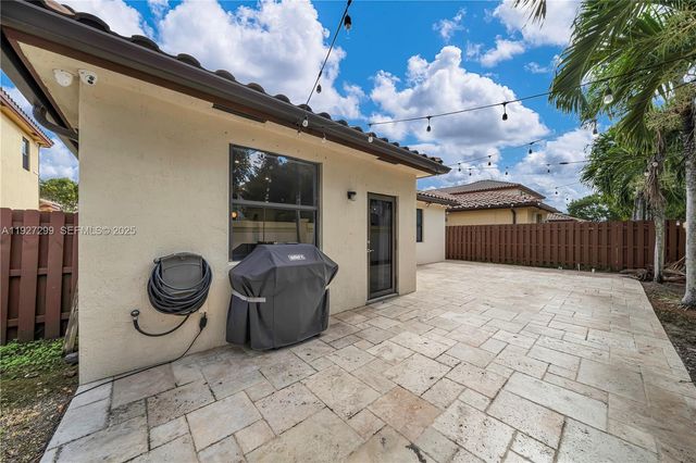 11448 SW 151 st Path, Miami, FL 33196