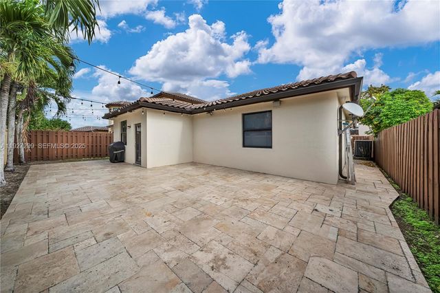 11448 SW 151 st Path, Miami, FL 33196