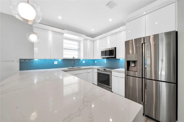 11448 SW 151 st Path, Miami, FL 33196