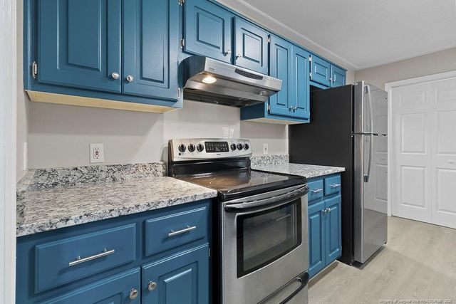 122 Spring Valley Drive, Raeford, NC 28376