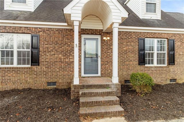 122 Spring Valley Drive, Raeford, NC 28376