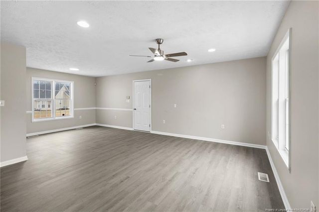 122 Spring Valley Drive, Raeford, NC 28376