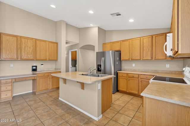 42059 W Cheyenne Drive, Maricopa, AZ 85138