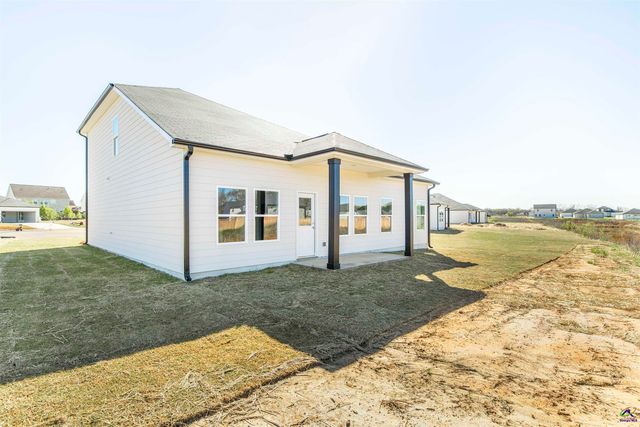 504 Georgian Walk, Byron, GA 31008