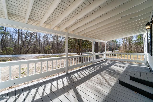 529 Hubert Boulevard, Hubert, NC 28539