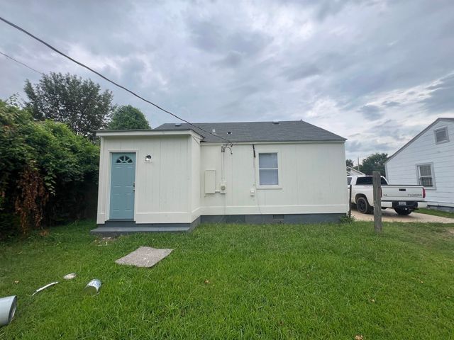 257 W ESSEX AVE, Memphis, TN 38109