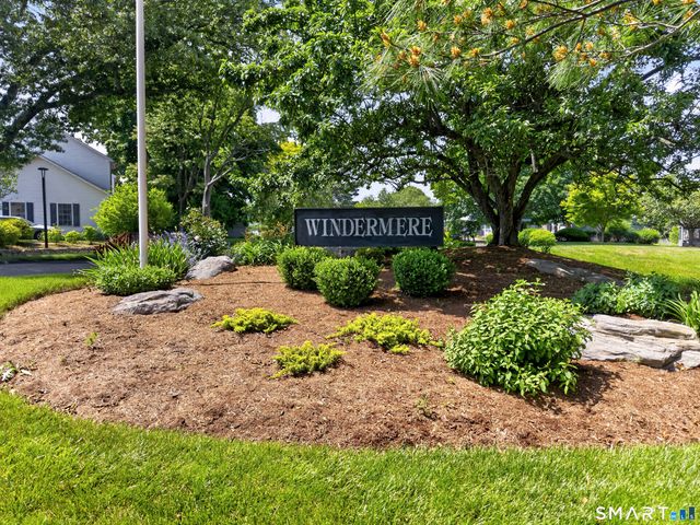 34 Canborne Way 34, Madison, CT 06443
