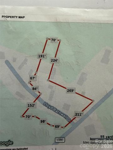 38 Lloyd Barnwell Road, Hendersonville, NC 28792