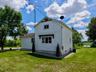 12301 Niblok Road, Chesaning, MI 48616