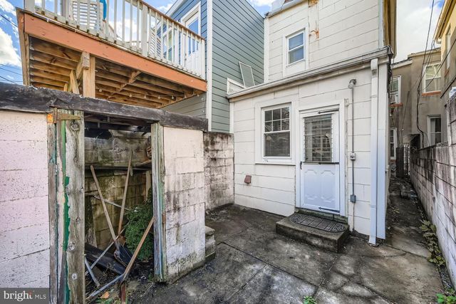 813 S LUZERNE AVE, Baltimore, MD 21224