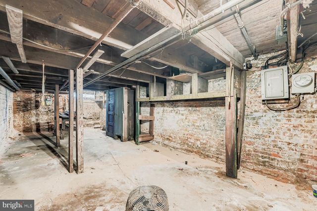 813 S LUZERNE AVE, Baltimore, MD 21224