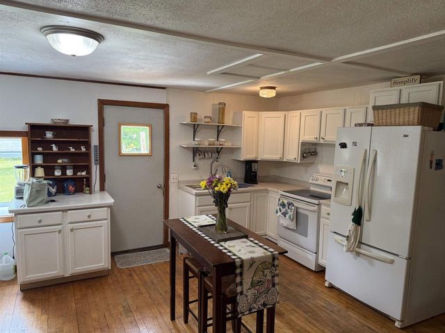 309 Golden Avenue, Wisconsin Dells, WI 53965