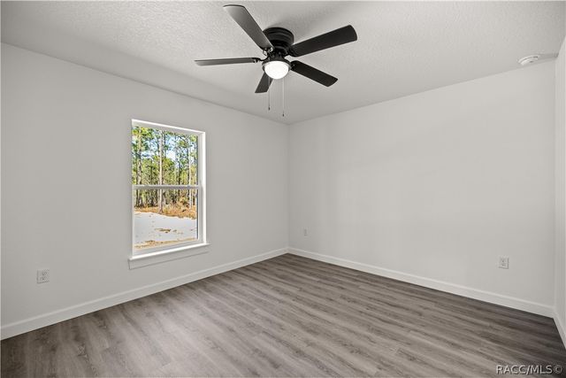 24125 NW Foxglove Lane, Dunnellon, FL 34431