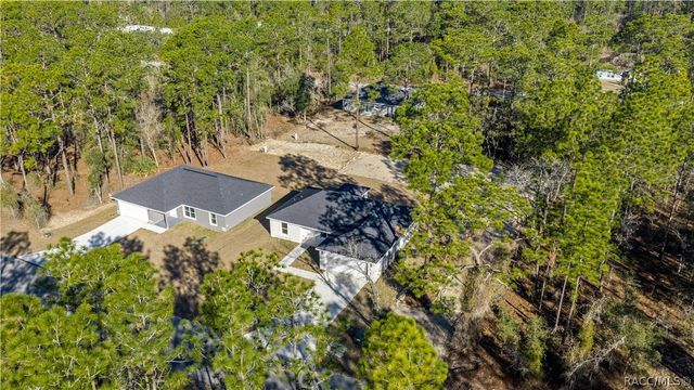 24125 NW Foxglove Lane, Dunnellon, FL 34431