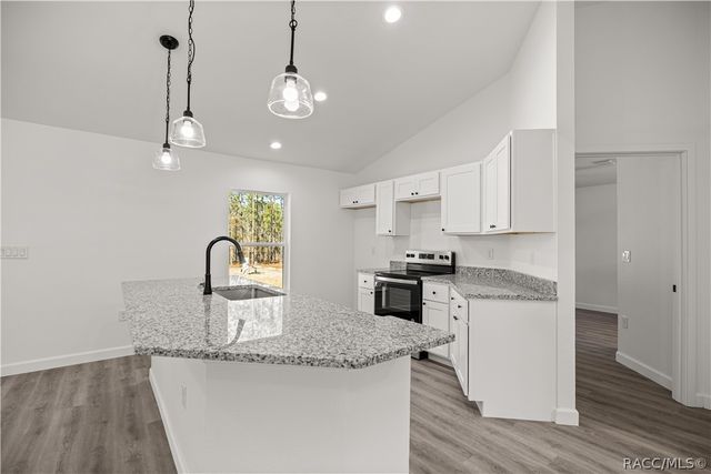 24125 NW Foxglove Lane, Dunnellon, FL 34431