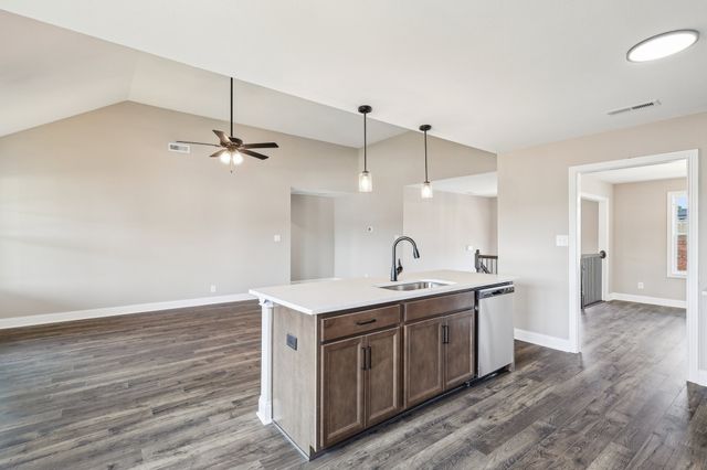 352 Cardinal Creek, Clarksville, TN 37040