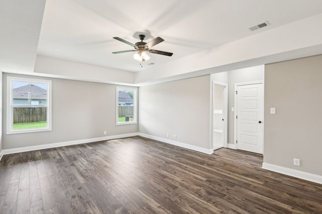 352 Cardinal Creek, Clarksville, TN 37040