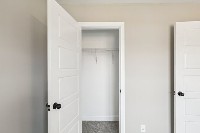 352 Cardinal Creek, Clarksville, TN 37040