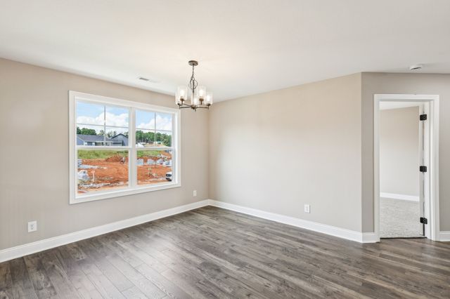 352 Cardinal Creek, Clarksville, TN 37040