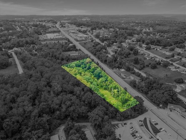 0 E Route 30, North Huntingdon, PA 15642